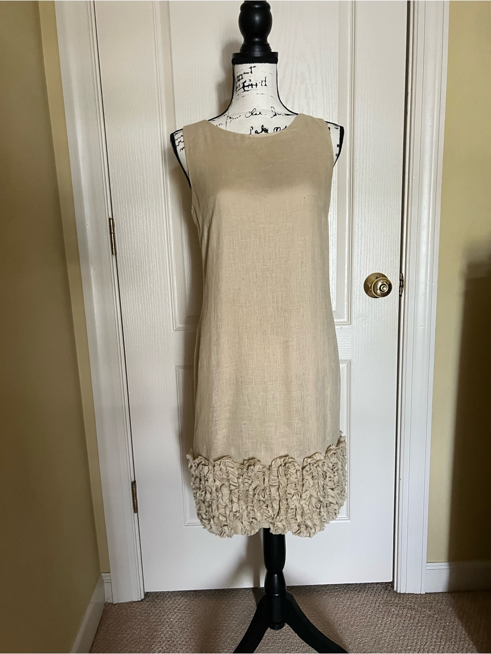 Taylor Linen Dress Size 4 Beige Sleeveless Mini Ruffle Hem Summer